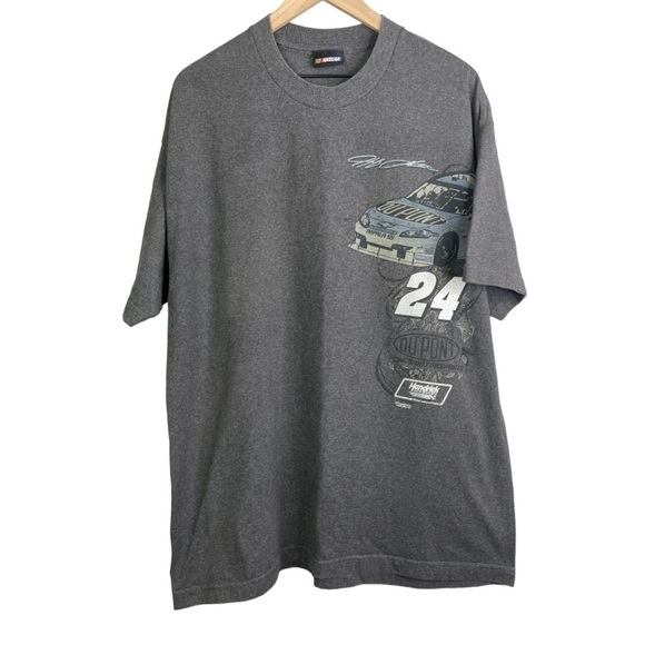 NASCAR #24 Jeff Gordon DuPont  Men’s T-shirt - Picture 1 of 3